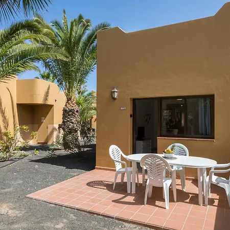 דירה Home2book Pleasant Pool & Terrace, קורלחו