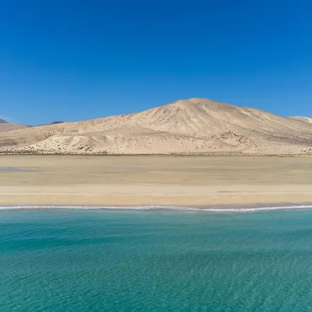 דירה Home2book Pleasant Pool & Terrace, *