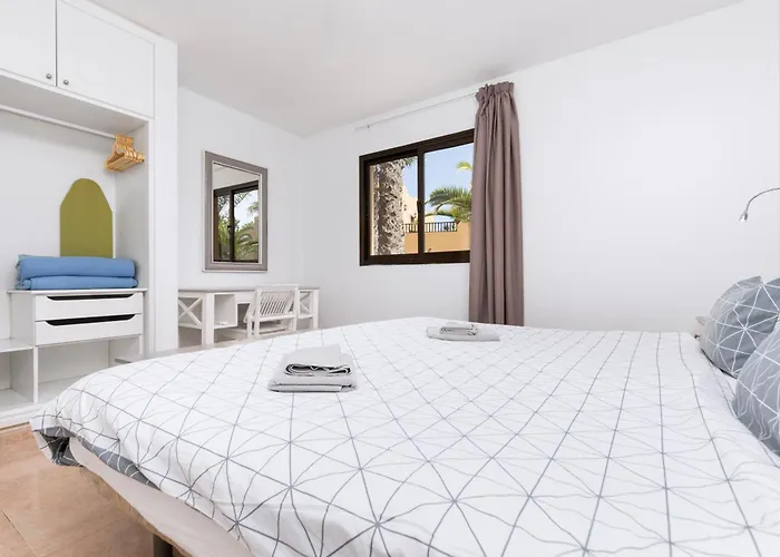 Home2book Pleasant Pool & Terrace, דירה *