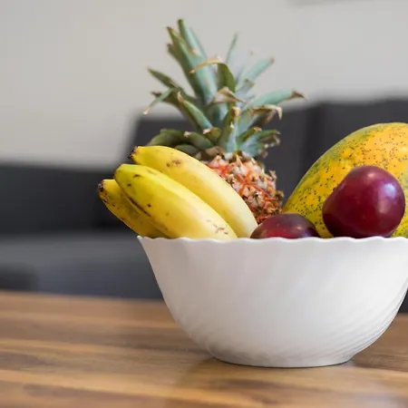 Home2book Pleasant Pool & Terrace, Daire